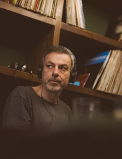 Αυτή η εικόνα δεν έχει ιδιότητα alt. Το όνομα του αρχείου είναι ALEXANDROS-1.jpg